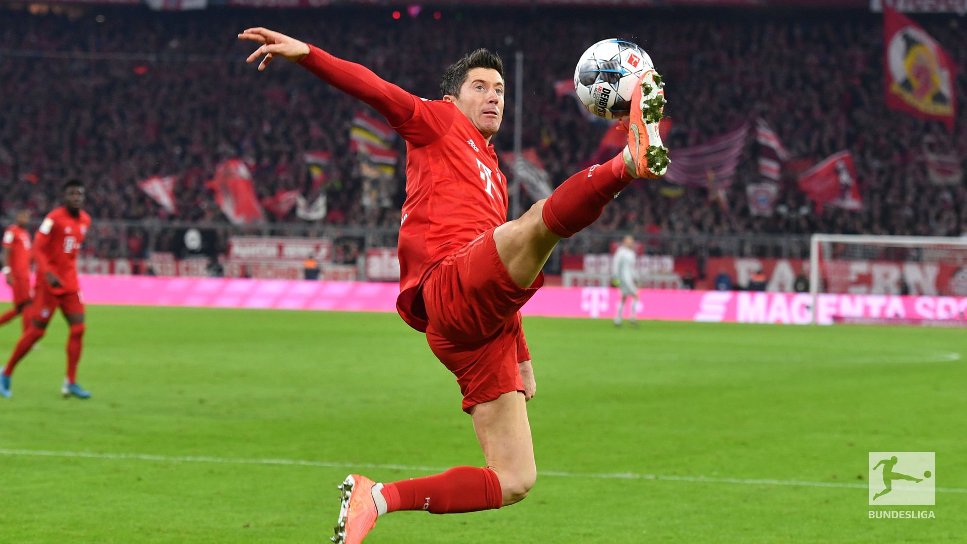 关于莱万多夫斯基连续十五场比赛得分超过刷新纪录,巴塞罗那不断突破!的信息 关于莱万多夫斯基连续十五场比赛得分超过刷新纪录,巴塞罗那不断突破!的信息